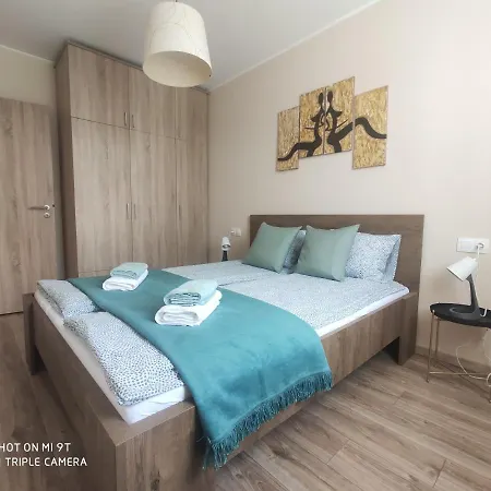 Atina Home1 Apartman Lägenhet *